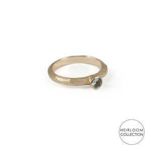You added <b><u>Faceted D Shaped Ring - Gold & Aquamarine</u></b> to your cart.