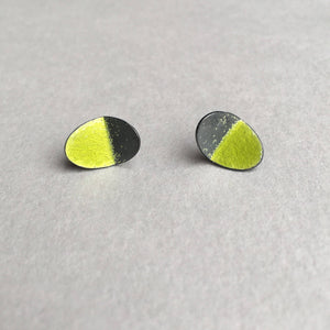 You added <b><u>Oval Fold Studs - Yellow/Green</u></b> to your cart.